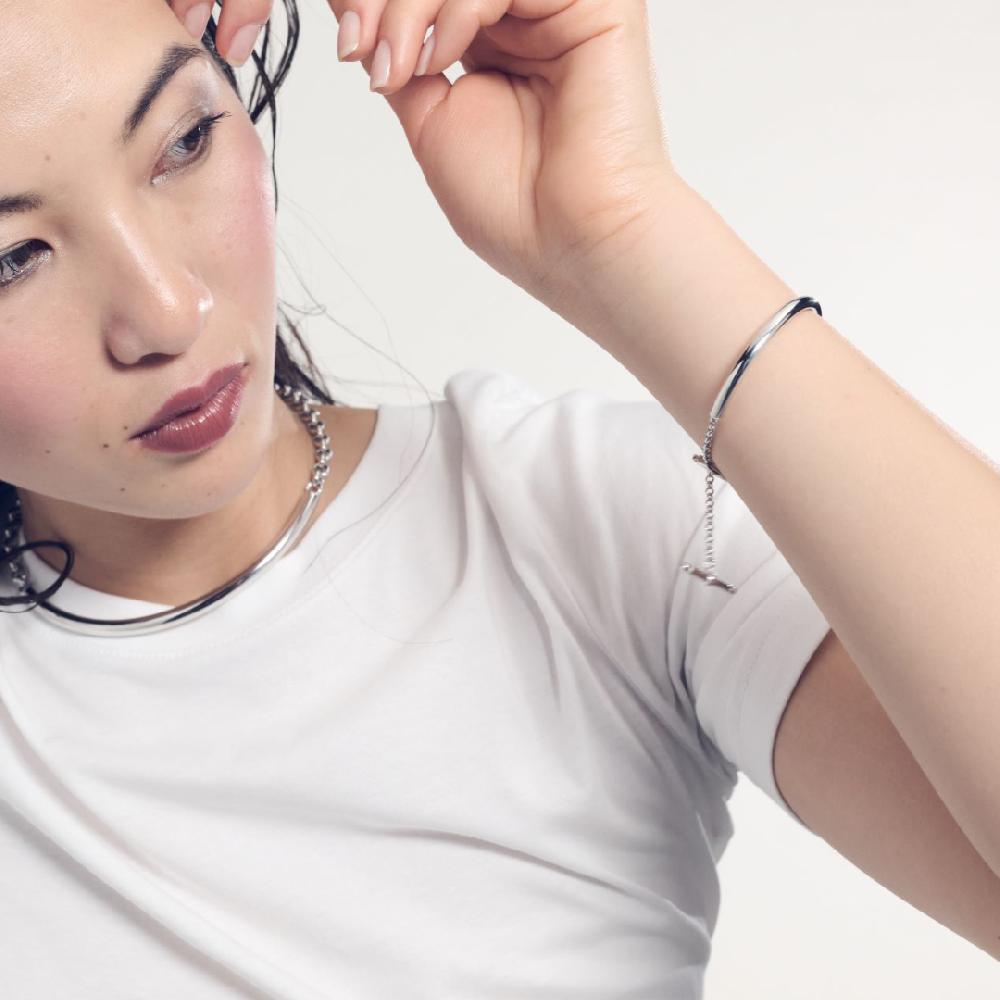 Unoaerre Bracciale rigido in argento rodiato | UNOAERRE Gioielli Vendita Economica